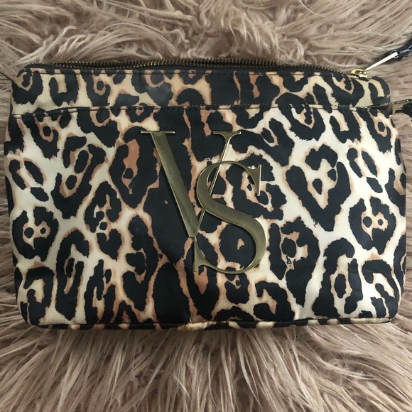 Victoria's Secret Handbags - Victoria Secret cheetah makeup bag. 5 for $25 item